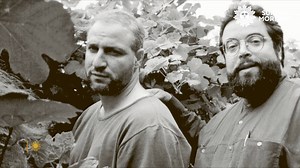 39K views · 330 reactions | Chef and TV host Tom Colicchio shares his journey from a New Jersey upbringing to top-tier kitchens in "Why I Cook." He opens up about how cooking helped him find himself, overcome addiction, and rise to culinary fame. cbsn.ws/9029 | CBS Sunday Morning | Facebook