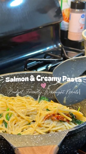 Salmon & Creamy Pasta | Weeknight Meal Idea |Budget-Friendly