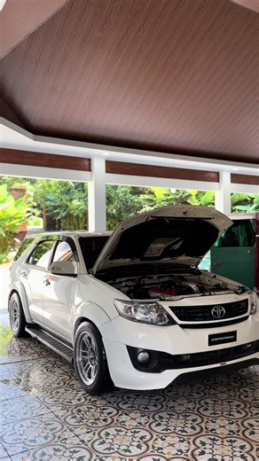 Jual Fortuner VNT 2014, Harga Nego dan Spesifikasi Lengkap