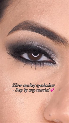 Silver & grey smokey eyeshadow tutorial- step by step💕 Probably one of my fave looks i have ever created 💕 @flowerknows_global black swan palette @whatsupbeauty brushes @boujeebeauty.in lashes #makeup #eyeshadow #eyemakeup #makeuptutorial Makeup tutorials, step by step makeup videos, eyeshadow looks, eye makeup tutorials, smokey eye. | Makeup by Simran