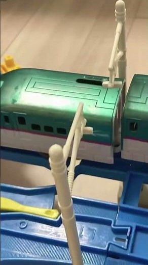 【新幹線大爆破】プラレール再現 盛岡駅 逆線運転シーン#新幹線大爆破 #新幹線 #線路 #東北新幹線