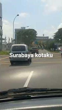 Surabaya Kotaku - Jelajahi Keindahan dan Sejarah Kota Pahlawan!