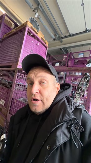 🚘 Moteur Range Rover 5.0 V8 – 508 PS tout neuf disponible immédiatement ! 🚘 🔥 Moteur V8 5.0L Supercharged 508 chevaux, 100% origine Range Rover / Jaguar, jamais monté, neuf en caisse. 💪 Compatible avec plusieurs modèles Range Rover Sport, Range Rover Vogue, Range Rover Autobiography, et Jaguar F-Type / XJ / F-Pace. 🧩 Moteur complet, prêt à poser, avec garantie et livraison rapide. 💸 Prix ultra compétitif comparé au concessionnaire — chez nous, c’est le prix fou AATEILE ! 🔧 🚛 Livraison ex