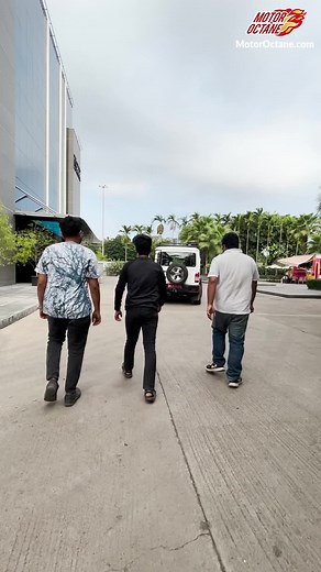 2M views · 10K reactions | 2 door gaadi ke problems - End will surprise you! #funny #comedy #cars | MotorOctane | Facebook