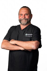 Meet Dr. Steven Saunders, Periodontist in Harrisonburg, VA