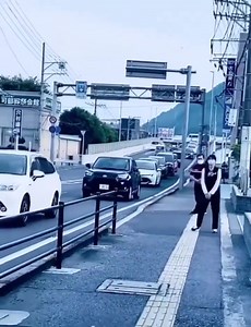 1.4M views · 10K reactions | Уровень уважения в Японии ... Больше на https://building-tech.org/search?q=%D1%8F%D0%BF%D0%BE%D0%BD | Tech tv | Facebook