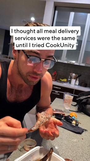 3.7K views | Skip the grocery store, prep and dishes. Get meals from award-winning chefs delivered weekly to your door. | CookUnity | Facebook