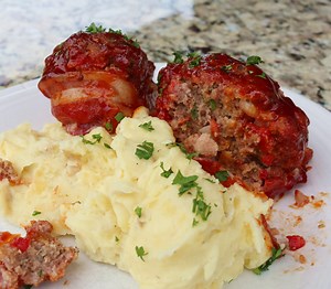 Mini Smoked Meatloaf - Barbecue Meatloaf Recipe