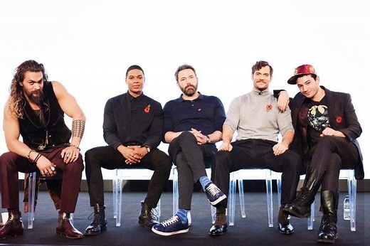 5.8M views · 58K reactions | When Jason Momoa leads the Justice League Movie cast in a spontaneous jam session  | LADbible | Facebook