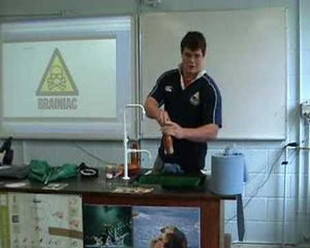 Demonstration of Pascal's Principle using a lucozade bottle