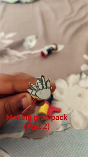 Making a grab pack from poppy playtime (Part 2)