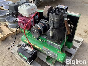 John Deere Compresserator Compressor | Construction