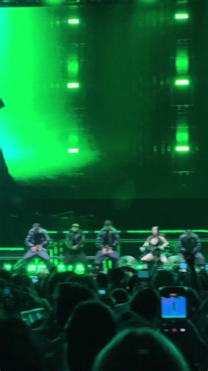 Katteyes cantando en el Lollapalooza 🔥👀💋 . . . #Lollapalooza2026 #kattpalooza#katteyes #iamferv #Viral