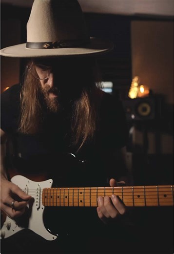 Top Slow Blues Songs to Enjoy