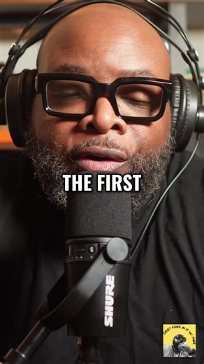 AI is the #1 skill to learn for 2026 — but there are two paths. One path is building AI — machine learning, training models, and programming the systems that power everything. These roles pay big because AI is one of the hottest and most in-demand skills in tech right now. If you’re willing to go deep into coding and data, this path comes with high risk… but very high reward. 🎥 Full breakdown on YouTube 🔗 Link in bio #AI #TechCareers #ITCareers #FutureOfWork #DebtFreeInIT