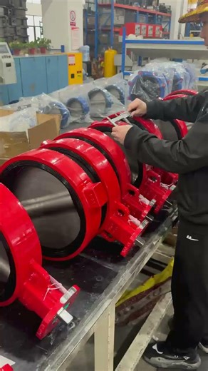 Butterfly Valve Quality Inspection in Progress#ButterflyValve#ValveTesting##QualityControl #valves