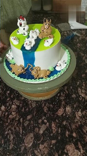 cartoon cake#cakedesign#new decoration#pineappleflavour#software#cake#howtomakecakecreamathome🐰🐱🐯🦁🐘🐘