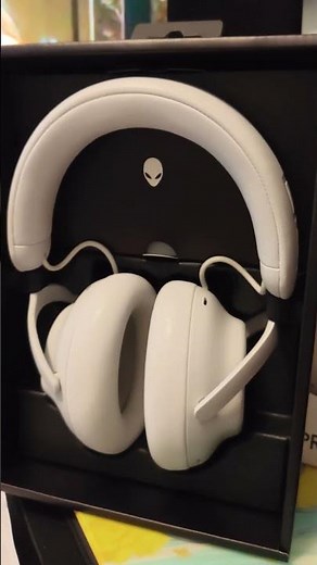 one of the best #alienware Pro Wireless #gaming #headset #unboxing #shorts #shortvideo