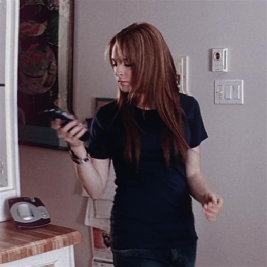 Cady Heron: An Iconic 2000s Mean Girls Tribute