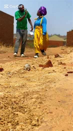 Kundibela masanasana 🙌 Ine mtima wakuba katundu wa anthu ndilibe koma avuta ndi maluzi nkona ndangosowa ndi Phone ya abambo awa 😏😏 Kodi mwapanga kale download the Efashe Customer App? An application that allows you to top up for both TNM and Airtel and give cash backs on every single transaction! Mukuchedwa Pati? Efashe_malawi (Link in comments) | Wikise1992