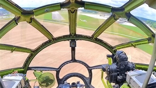 比原子弹还烧钱的B29超级堡垒，“天降正义”的代名词