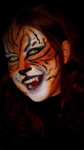Replying to @Whosbeth_ Results of the tiger makeup transition 🐅🖤 #makeup #makeuptransition #tiger