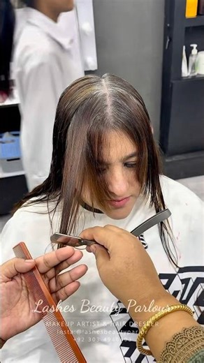 Razor Haircut Tutorial ✂️ | Quick & Easy Short Hair Transformation #shorts