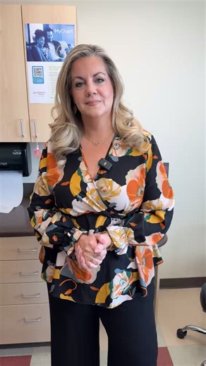 We are live with Dr. Michael Parish and Dr. David Wormuth on World Cancer Day in our Thoracic Surgery office to discuss lung cancer, who should be screened, what to expect, and how our thoracic team supports patients every step. 🎗️ At St. Joseph’s Health Thoracic Surgery, you’ll find: ✔️ Expert care led by Dr. Parish and Dr. Wormuth ✔️ Comprehensive support from a Nurse Navigator for education and care coordination ✔️ Timely evaluation with a dedicated lung screening and treatment team 📍 St. J