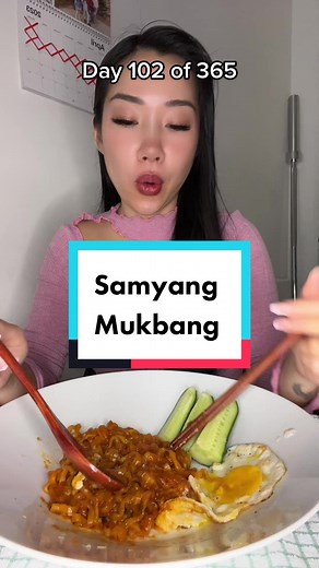 Eat with GG on TikTok