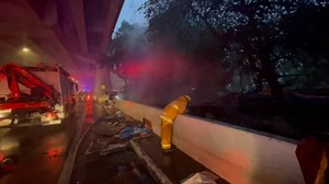 3.8K views · 28 reactions | A first alarm fire broke out razing several houses made of light materials under the bridge along Osmeña Highway at Barangay 738 in San Andres Bukid, Manila on Thursday. (Video by Miguel De Guzman/The Philippine STAR) | Philippine Star | Facebook