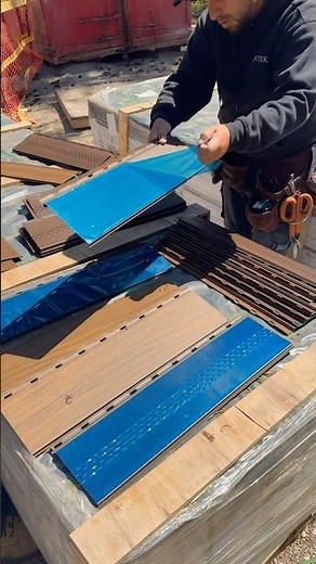 Woodgrain soffit prep & install