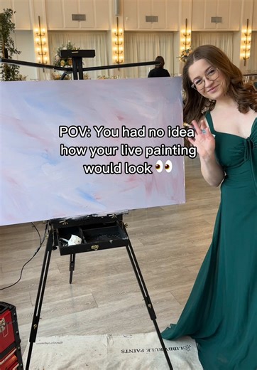 One year and ONE day ago ✨💛 5 points to my Kansas City besties if you can name that venue #livepainting #weddingpainting #livepainter #wedding #engaged