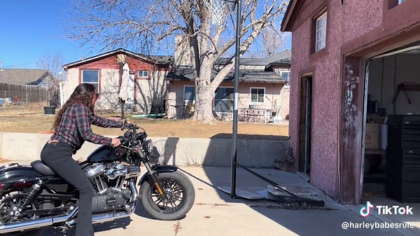 #harleydavidson #girlswhoride#sportster48#bikerchicksoftiktok #harkeydavidsonlifestyle #harleydavidsongirl #harleydavidsonwomen