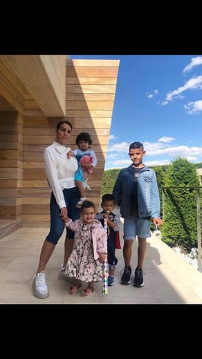 Blessed😘😘❤️😘 #foru #foryou #fyp #cristianoronaldo #cr7 #motivation #crew #viral #trending #dahirtima