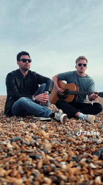 Funny Blooper Reel with Acrobats and Singers | Hilarious Mistakes on the Beach