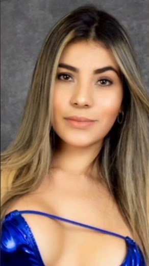 #shorts Hermosa Modelo de Colombia en Bikini