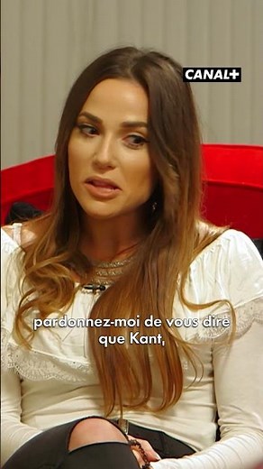 "Quand quoi ?" 😂 Capucine Anav face à Raphaël Mezrahi ! #Humour #Shorts