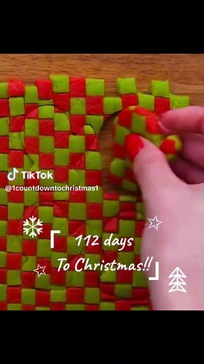 Ruby/Jade (@santas.helper..xx)’s videos with It's Beginning to Look a Lot like Christmas - Michael Bublé