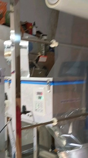 Automatic Grocery Packing Machine for 1kg #vbtechno #pouchpackingmachine #grocerypackingmachine #ffsmachine #packingmachine #packingmachineindia #masalapackingmachine #namkeenpackingmachine #packagingsolution #fmcgproducts | VB Techno