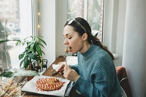 Cette approche de l’alimentation pourrait aider à mieux manger - Psychologies.com