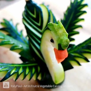 2.2M views · 30K shares | Incredible !! Beautiful Art In Zucchini Swan  credit: ItalyPaul - Art In Fruit & Vegetable Carving Lessons https://youtu.be/_t4lQyupc0E | Taste Life | Facebook
