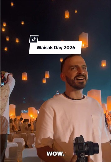 Borobudur Waisak 2026: Soaking Up the Moment with Lampions