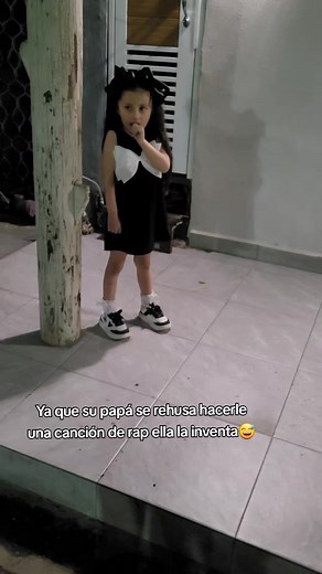 Ainhoa y su rap improvisado para papá
