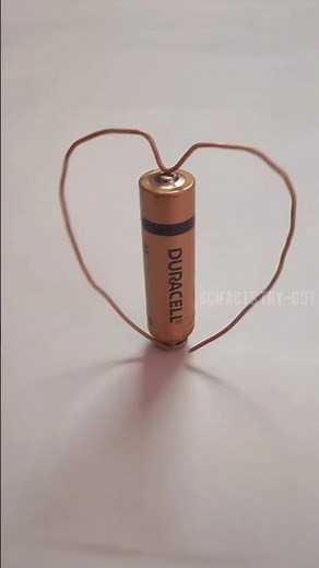 Amazing DIY Spinning Copper Wire Powered by Battery and Magnet! 🔋🧲 #diy #diycrafts #experiment