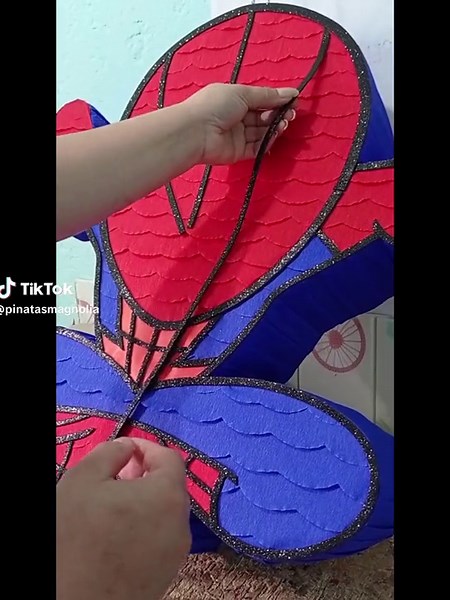 Decoración de Piñata de Spiderman 🕷️🕸️