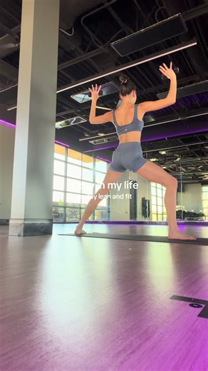 a day in my life to stay lean and fit working full time in fitness & wellness 🩵 also i am so obsessed with this song