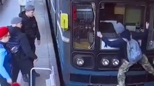 'Subway surfer' caught after dangerous stunt on moving train