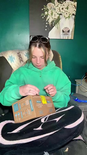 Unboxing and first impressions. Warning long video. Hold for 2x speed.