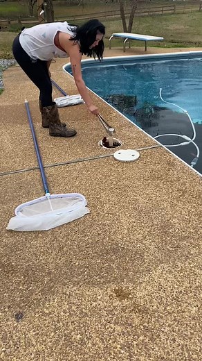 Pixleyspoolservice on TikTok