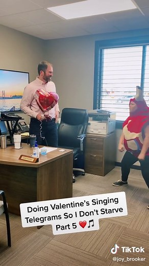 Joy Brooker - Valentine's Singing Telegram